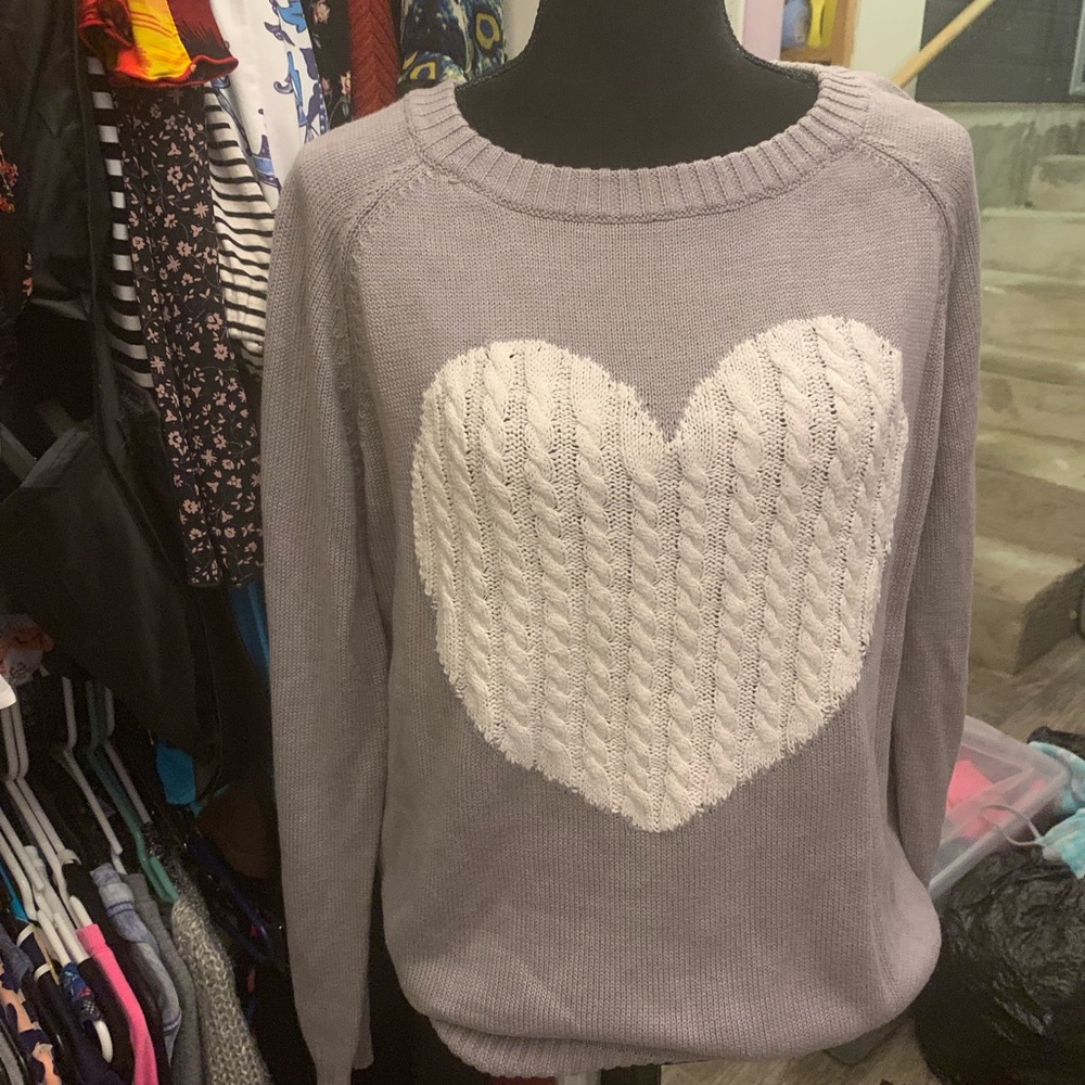 Mak Sweater very warm.
